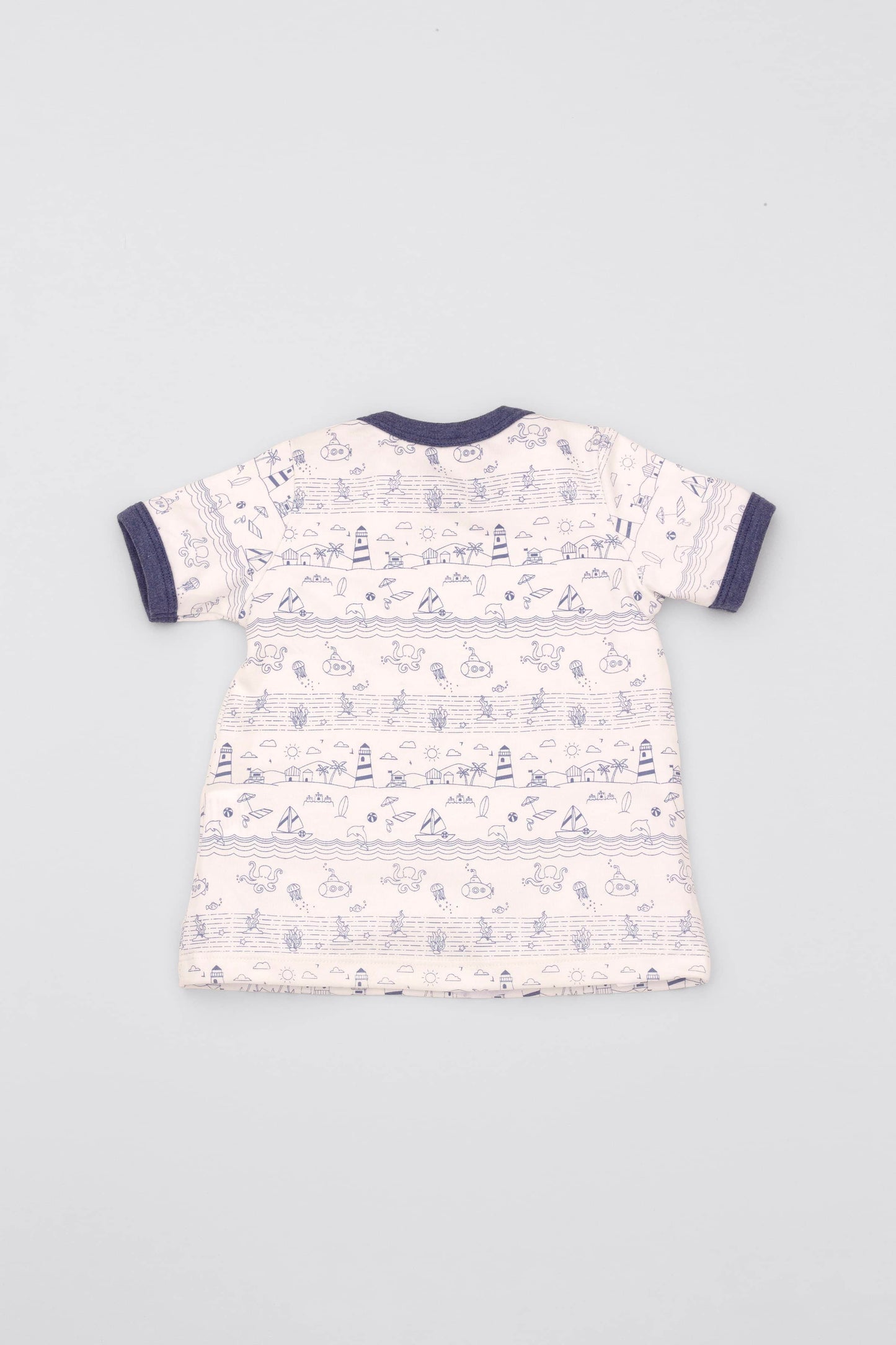 Organic pima cotton short-sleeve t-shirt with seascape print theme and contrasted neckline in heather blue. Back view