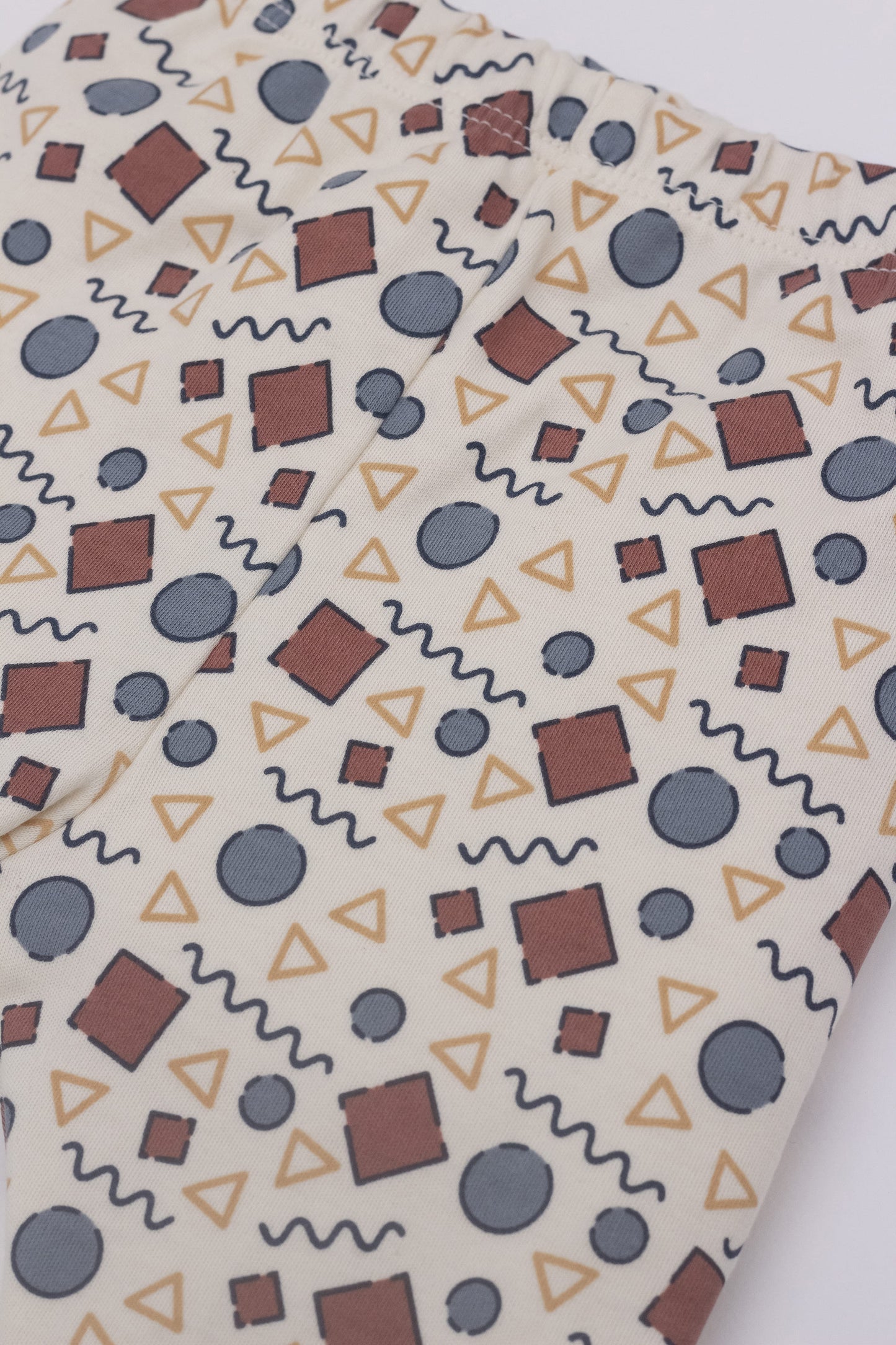 Organic leggings geometric print