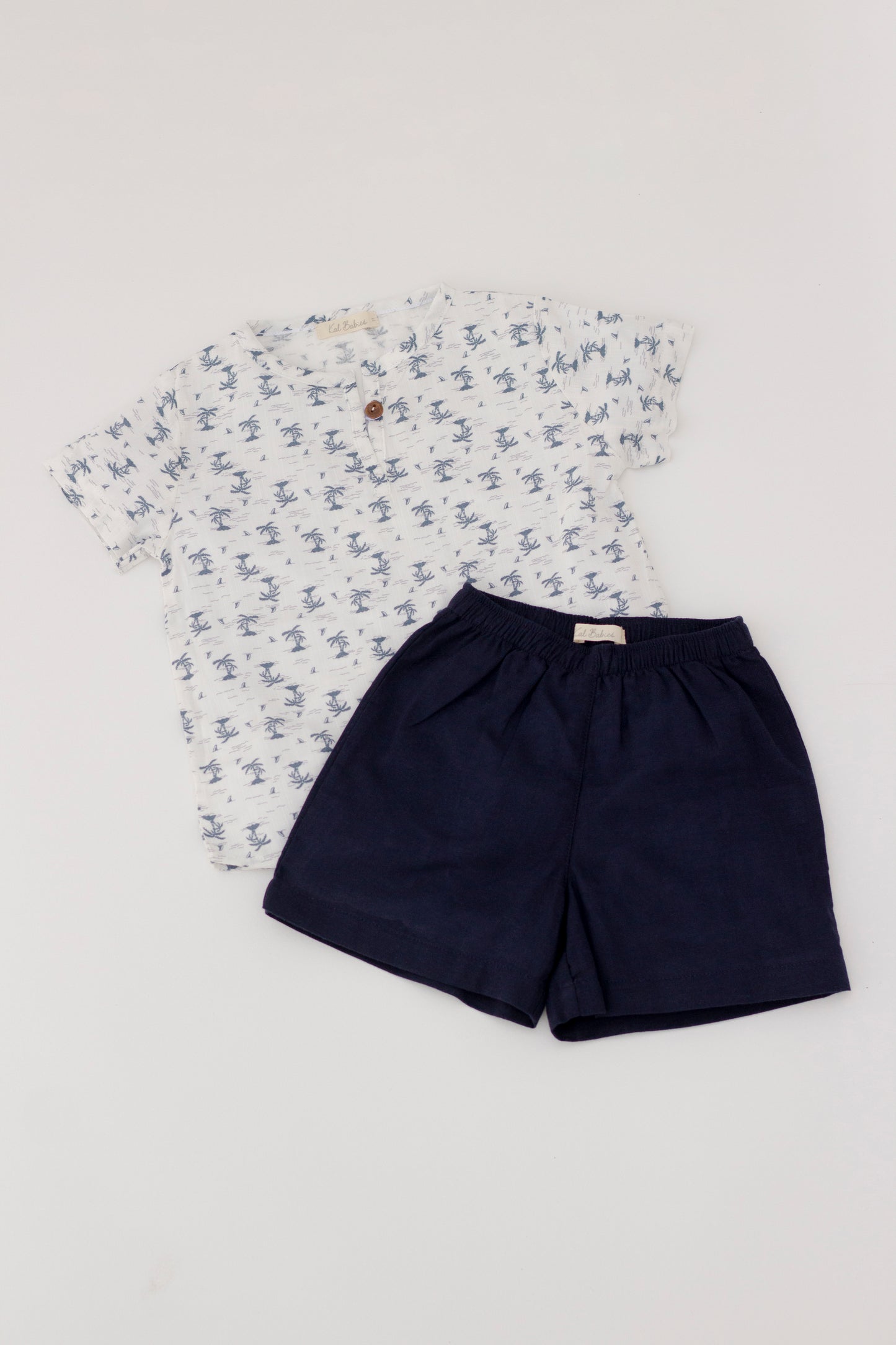 Kai's crew neck shirt with matching short set